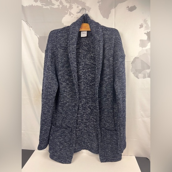 ZARA cardigan super soft, front pockets, size medium - Picture 8 of 8
